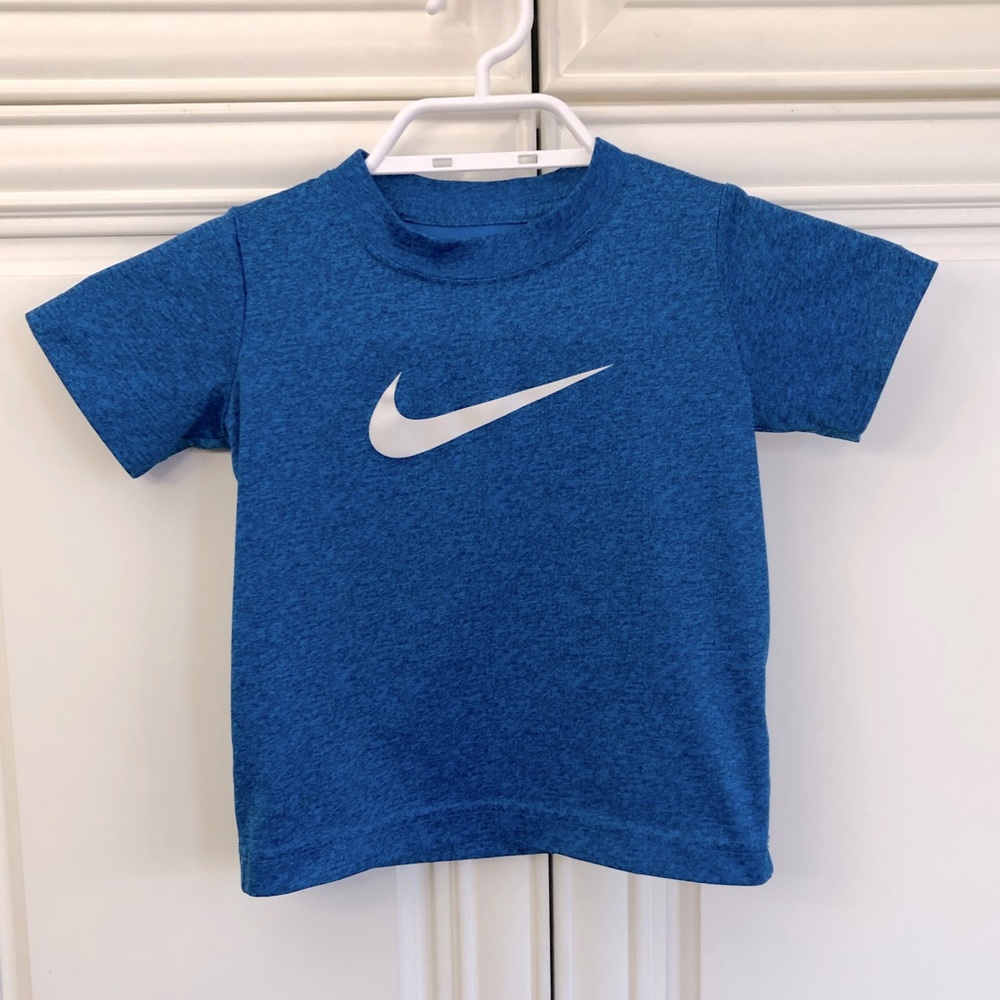 Nike kids t-shirt